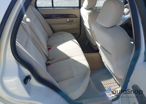 2008 Mercury Grand Marquis Gs from USA, damaged, VIN 2MEFM74V28X618624